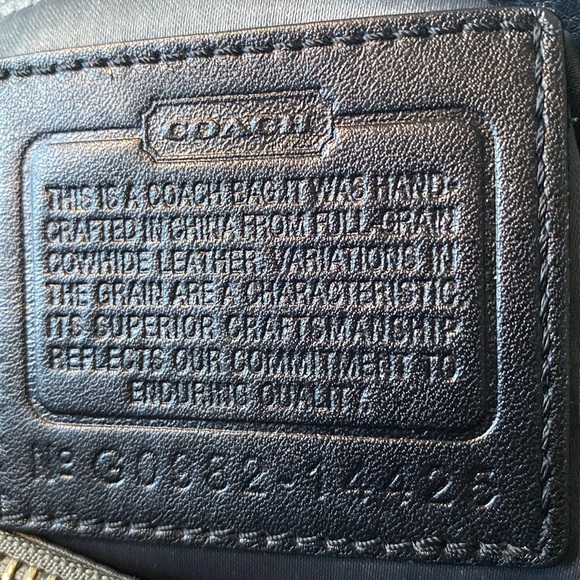 Coach - Picture 2 of 8